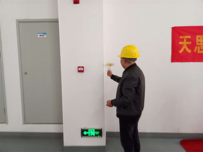 <a href=http://m.ragemeta.com/gccf/ target=_blank class=infotextkey>合肥廠房裝修</a>
